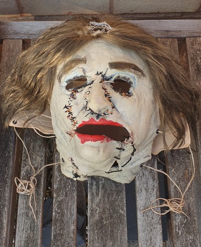 Leatherface mask old - , woman
