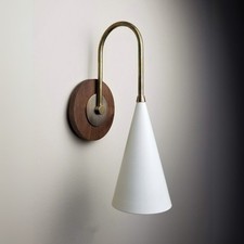 Solana MCM Wall Lamp –