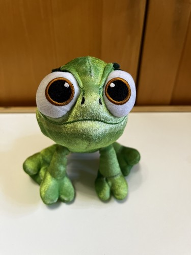 Disney plush tangled pascal - plush,