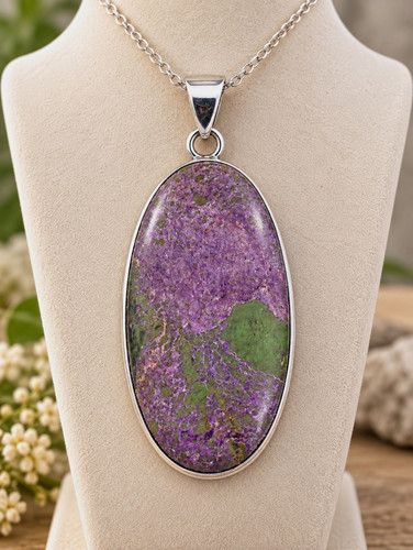 Atlantisite stichtite - atlantisite, &