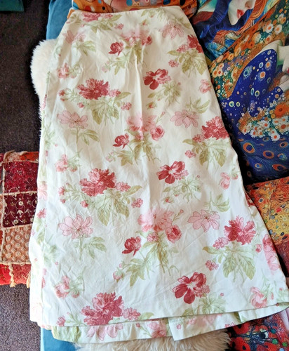 Laura ashley vintage floral - laura,