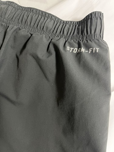Nike storm fit - waterproof, rain