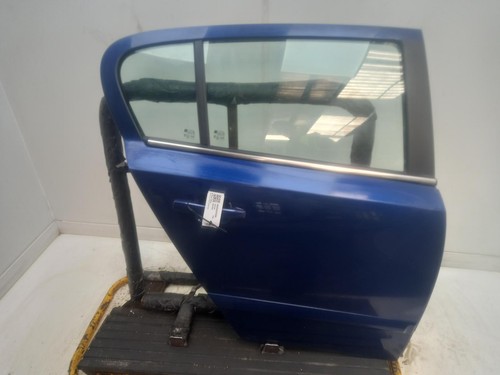 Vauxhall astra right rear door - vauxhall,