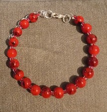 Red Marbled Beaded  memory wire Bracelet