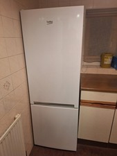 Beko Neofrost Frost Free Fridge Freezer In White