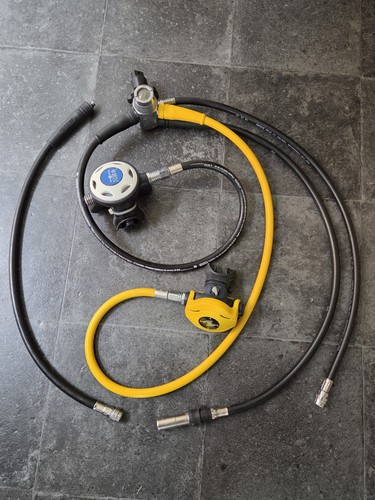 Aqualung scuba diving octopus - scuba,