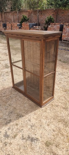 Antique oak display cabinet - oak,