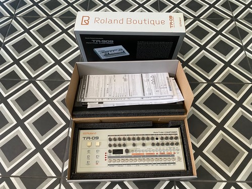 Roland rhythm composer - roland,