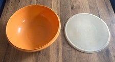 Tupperware 18 Inch Orange