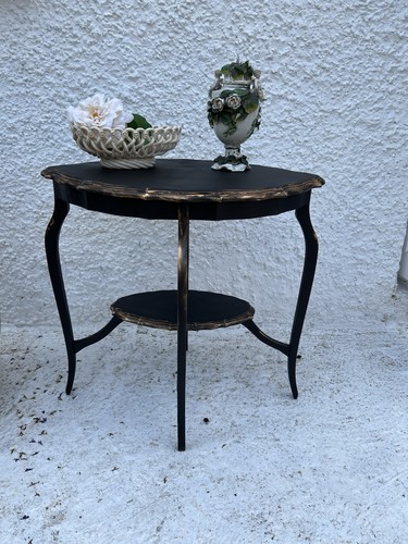 Small vintage table painted - small,