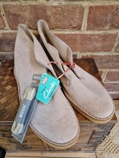RARE NOS - Clarks Suede Desert