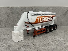 Corgi - Tri-Axle Feldbinder