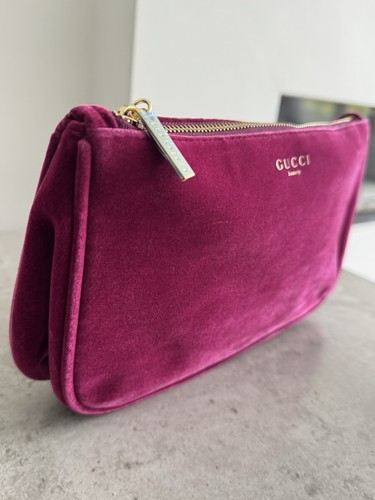 100 genuine gucci cosmetic - 100%,