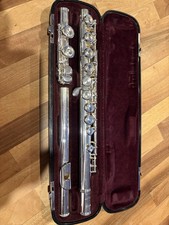 Yamaha YFL-311 Flute with