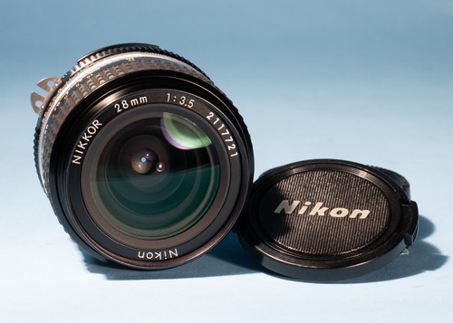 Nikon nikkor 28mm 5 - 28mm, f/3.5