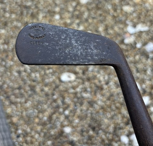 Hand forged cleek - hand, hayres