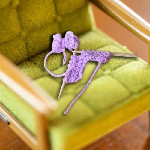 Miniature dollhouse yarn - miniature,