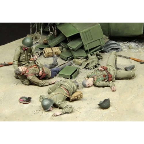 Resin figure model kit 4 - resin,
