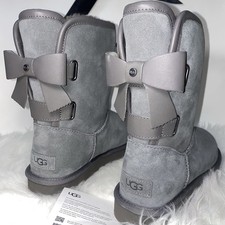 UGG Classic SHORT BAILEY