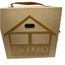 VINTAGE 1995-96 RARE BREYER HORSE STABLE STALL BARN WOODEN CARRYING CASE W/ HORS