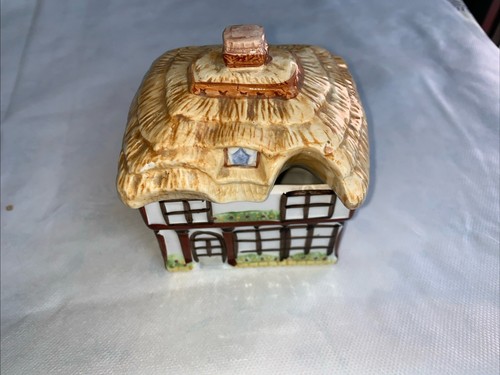 Vintage charming cottage - vintage,