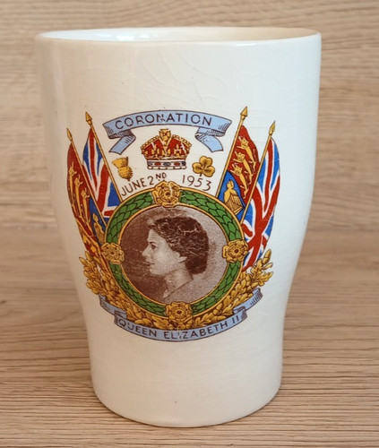 Vintage queen elizabeth - queen,