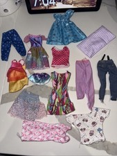 Barbie/sindy / Chelsea  Clothes Large Bundle