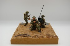 Britains 40400 Collectors Club D Day Soldiers Over and Out Limited Edition Model