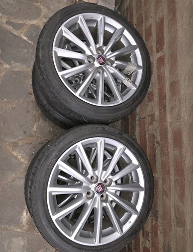 Alloy wheels with - alloy, 17"