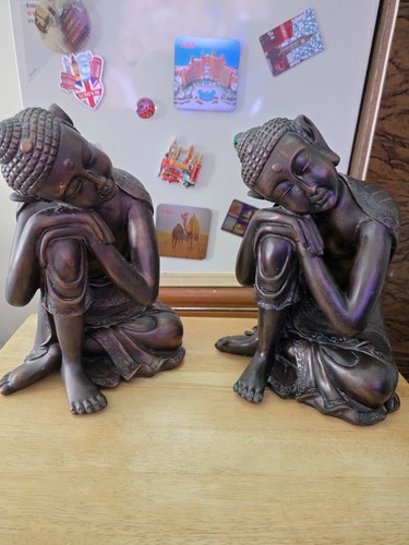 Bronze painted resin - bronze,
