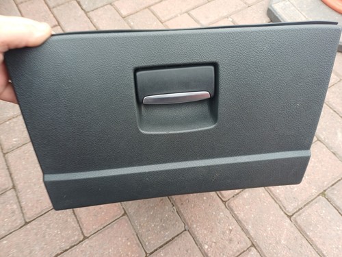 Ford mondeo mk4 glove box - ford,