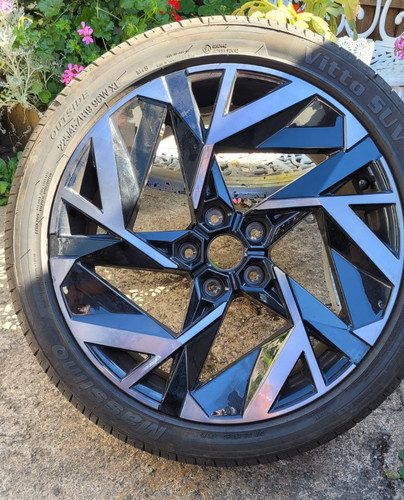 Renault alloy wheel - renault,