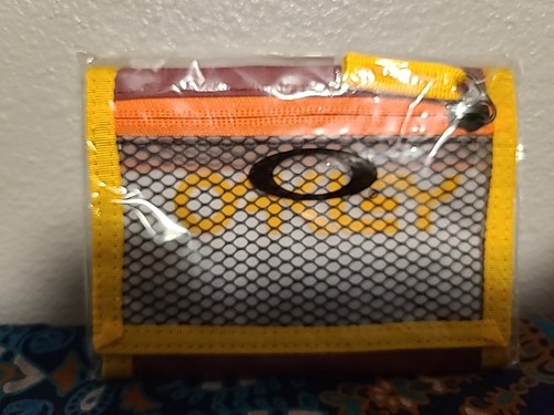 Vintage oakley unisex tri fold - vintage,