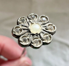 Antique Silver Metal Swirl w