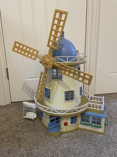 Sylvanian families field view - sylvanian,