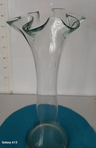 Spain blown ruffled - spain, glass