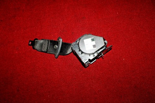 Center rear upper seat belt - center,