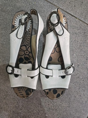 Fly london leather sandals - london,