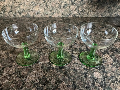 Retro vintage green - retro/vintage,