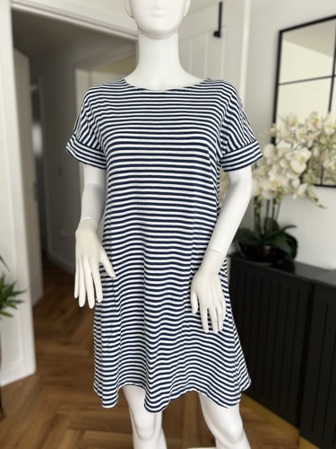 Seasalt mill pool - pool, dress