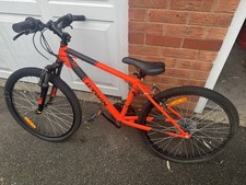 BTWIN Mountain Bike