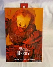 NECA Ultimate Blood Pennywise