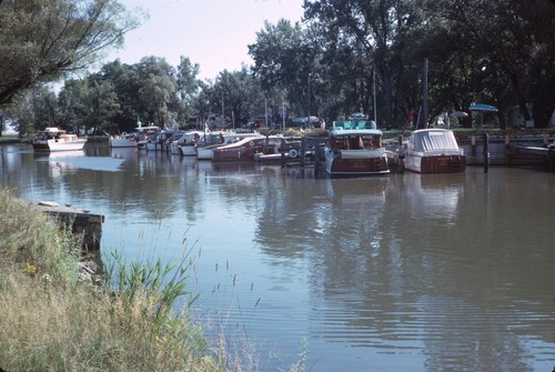 1964 cabin cruisers boats - cabin,