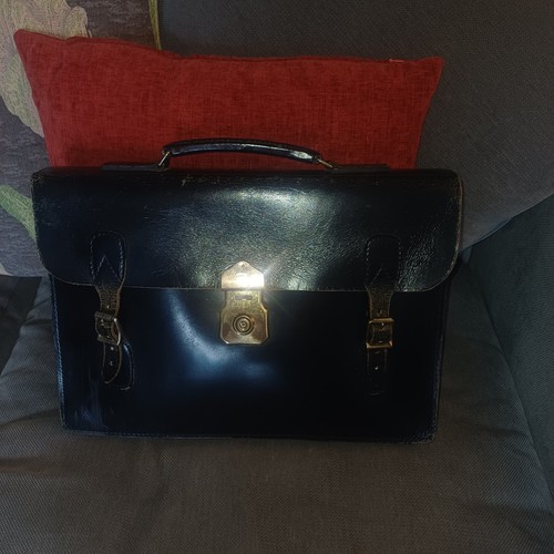 Vintage black hide leather - black,