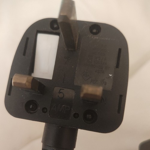 Figure mains cable - x2,