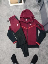 Old Season Burgundy Black