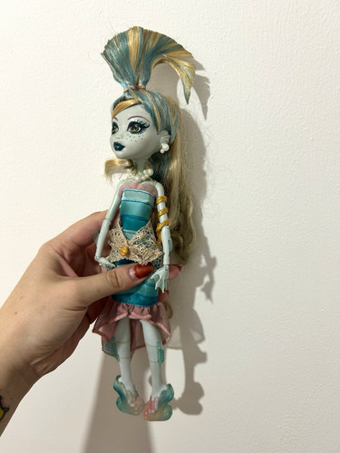 Monster high lagoona blue - monster,