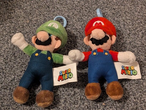 Nintendo super mario plush - nintendo,