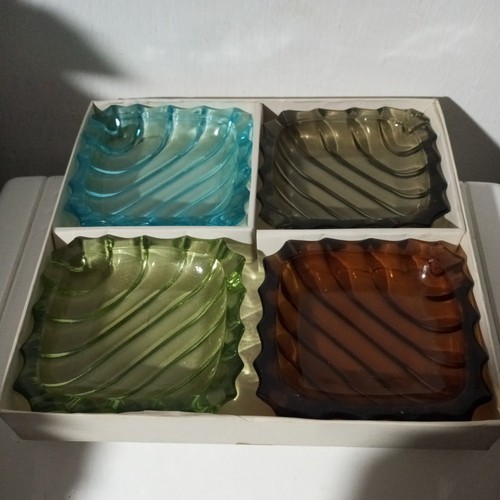 Set retro square coloured - set,