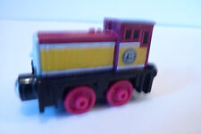 DART - EXCELLENT CONDITION - Round Magnets - Take n'Play Thomas. P+P DISCOUNT